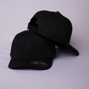 Gorra acrilica Velcro Negra